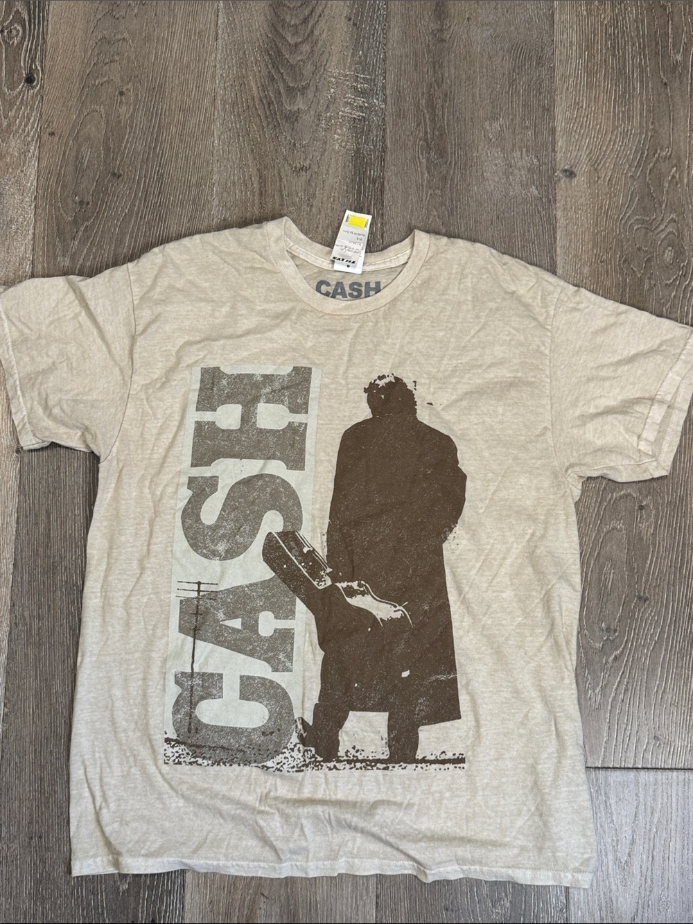 Tilly's Beige Graphic 'CASH' Short-Sleeve Tee CB0840